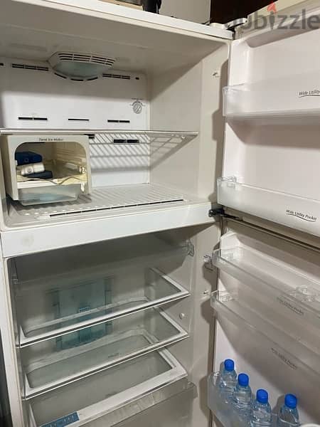 Refrigerator Hitachi 2