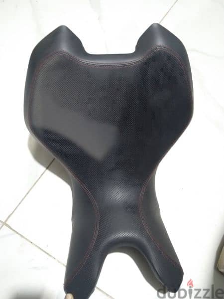 motorcycle seats aprilia,hero,suzuki,vespa,Piaggio,moto guzzi,Ducati, 15