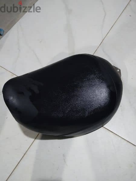 motorcycle seats aprilia,hero,suzuki,vespa,Piaggio,moto guzzi,Ducati, 18