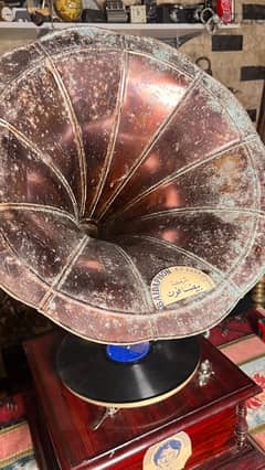 vintage antique phonograph انتيك فونوغراف 0