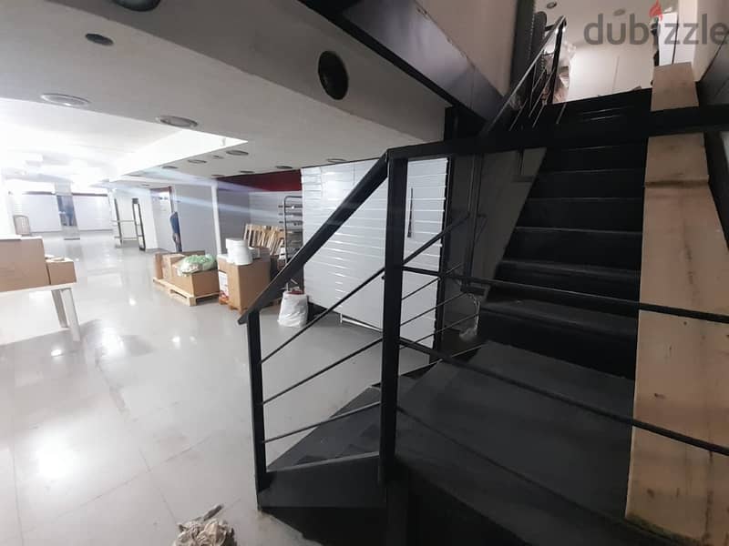 400 Sqm Depot + 100 Sqm Office for sale in Jdeideh | 2 Floors 4