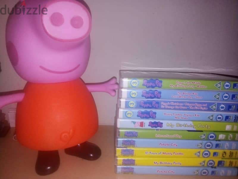 Pepa pig set of 18 original dvds  plus plastic figurine as a gift with 0