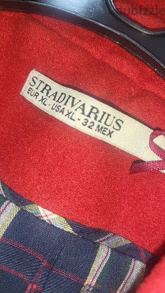 Stradivaruis red coat XL 1
