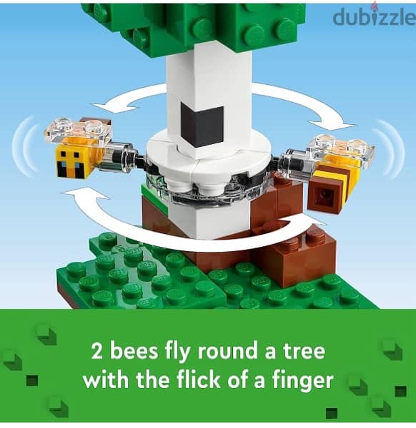 LEGO Minecraft The Bee Cottage 2