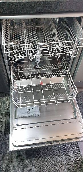 Dishwasher Beko DFN 1536 S 2