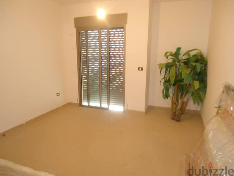 Apartment for sale in Al Oyoun شقة للبيع في العيون 6