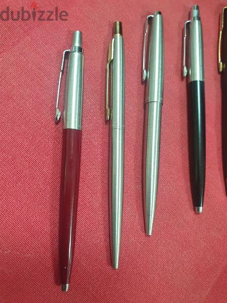 6 parker pens 1