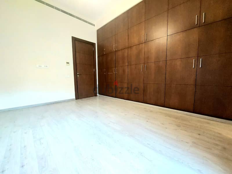 AH23-3149 Apartment for rent in Achrafiyeh,300m, $ 2500 cash per month 8