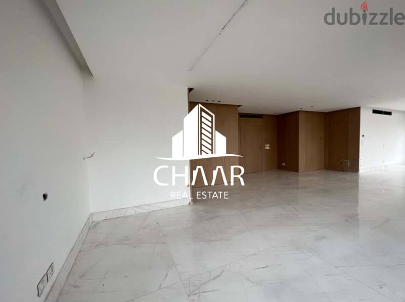 R1585 Bright Apartment for Sale in Jnah 2