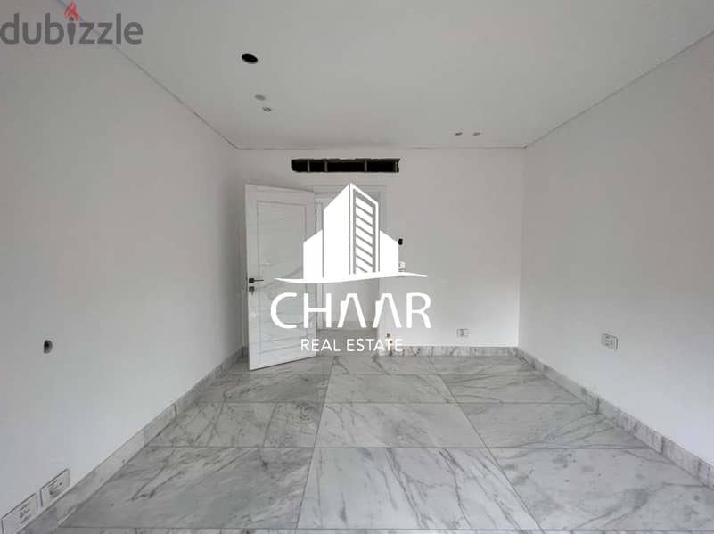 R1585 Bright Apartment for Sale in Jnah 5