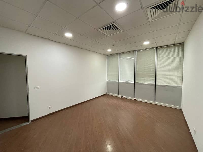 JH23-3153 350m office for rent in Sin l Fil, $ 2700 cash per month 7