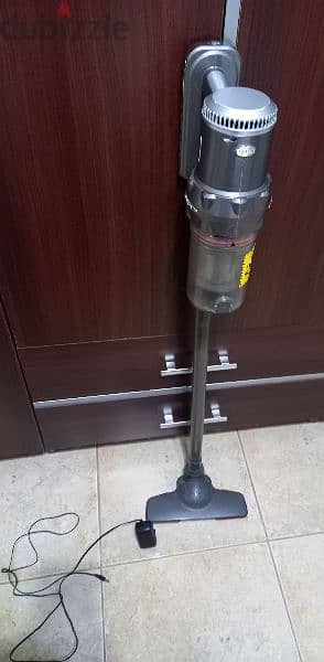 vaccum cleaner chargable 0