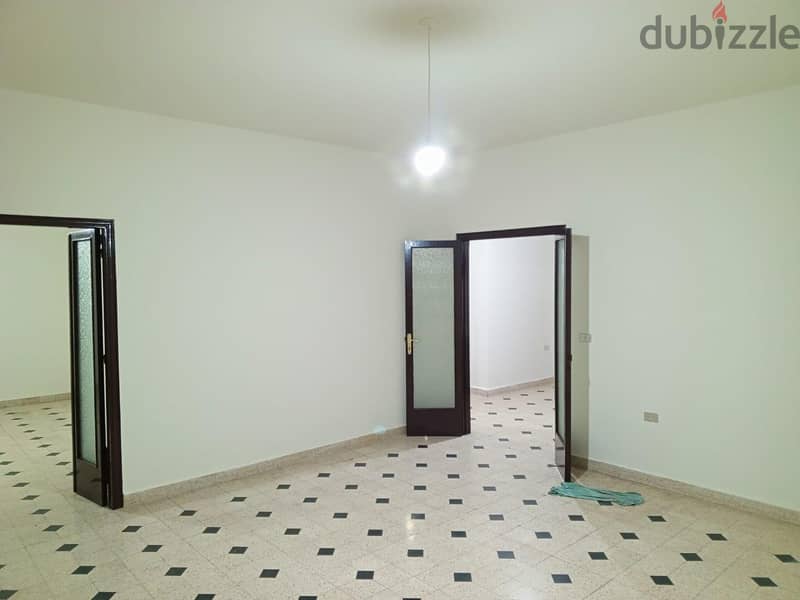 sarba apartment for rent prime location on highway Ref#5872 6