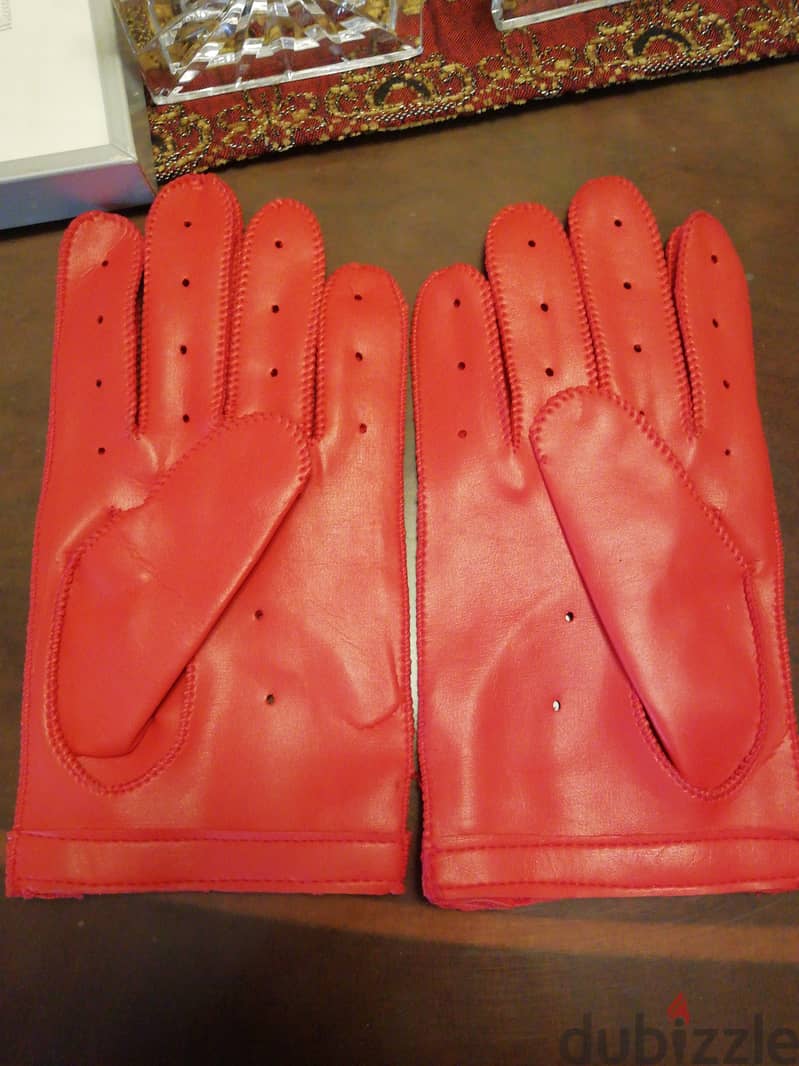 Vintage italian leather gloves for many uses 1
