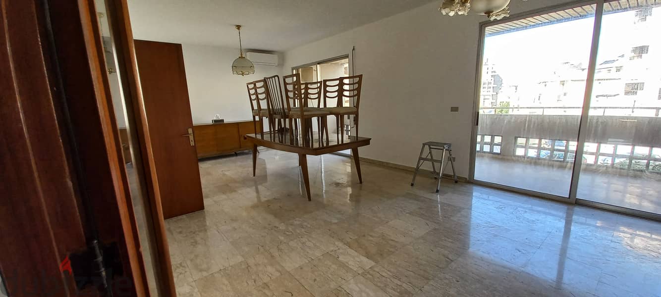 Special Office for Rent in zalka / Get it مكتب مميز للإيجار في الزلقا 3