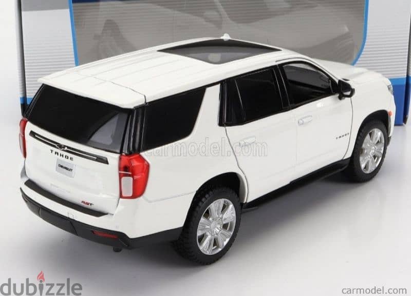Chevrolet Tahoe 2021 diecast car model 1:24 1