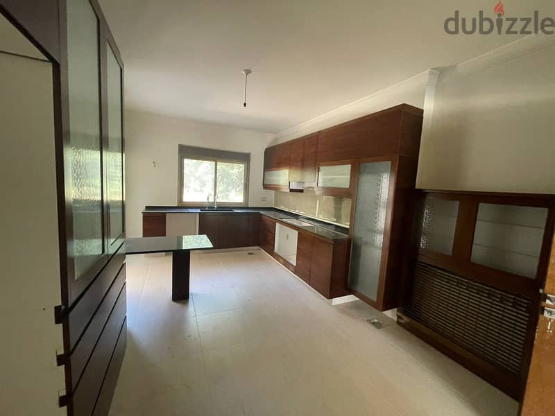 Luxurious Spacious Apartment For Sale in Bsalim -شقة للبيع في بصاليم 3
