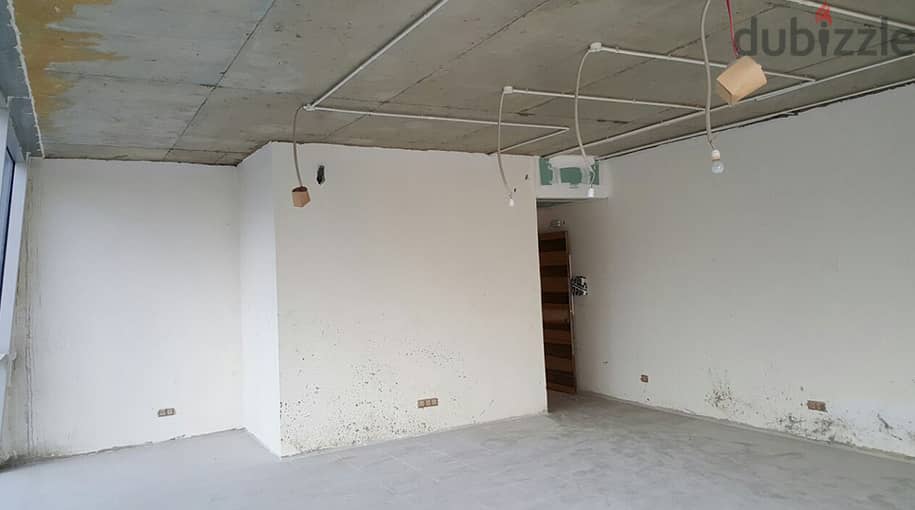 L01084-Office For Rent Located in a prime Location In Bouchrieh 1