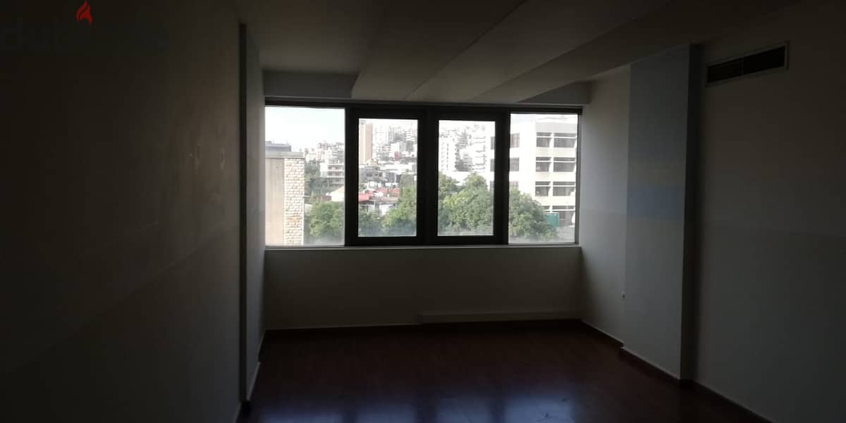 L07287 - Prime Location Office for Rent in Antelias 5