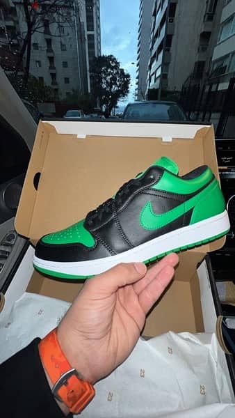 Nike Jordan 1 Low Green/Black Size: 44 1