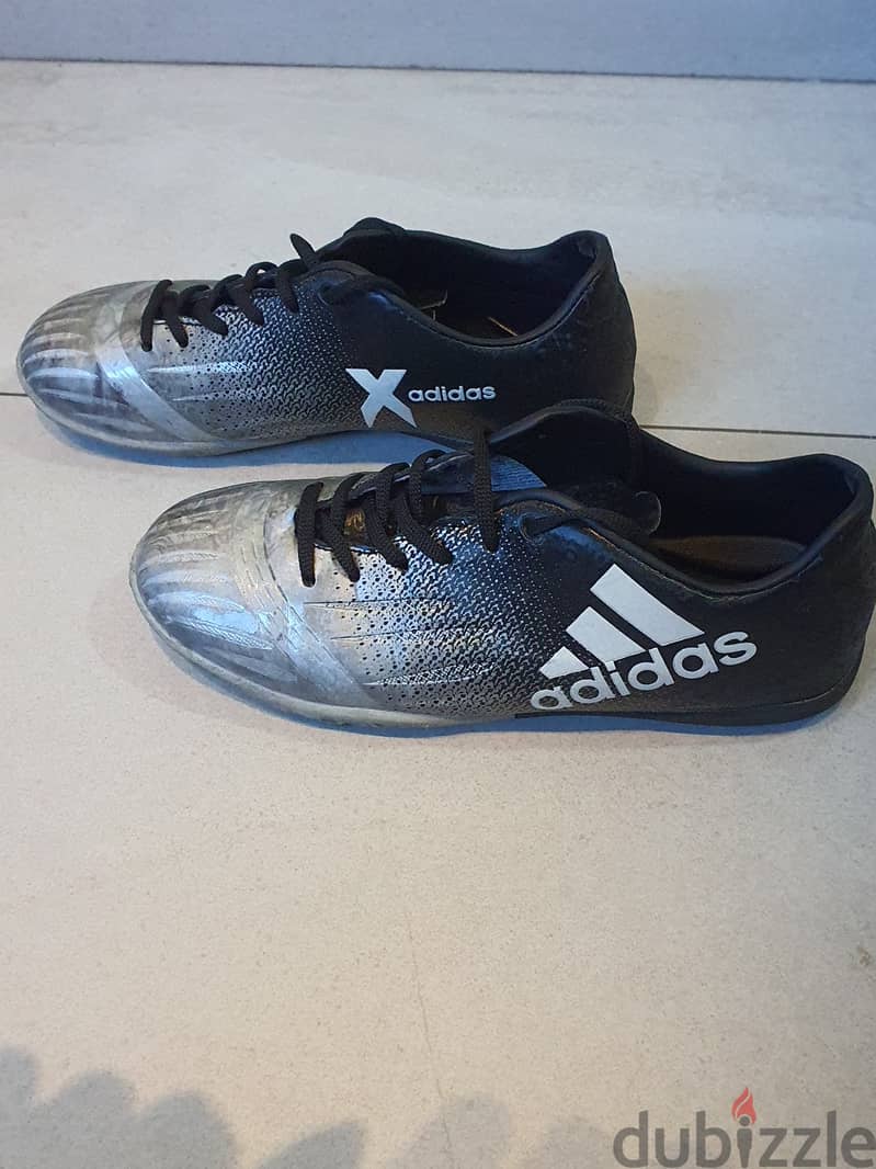 Football shoes size 37 1