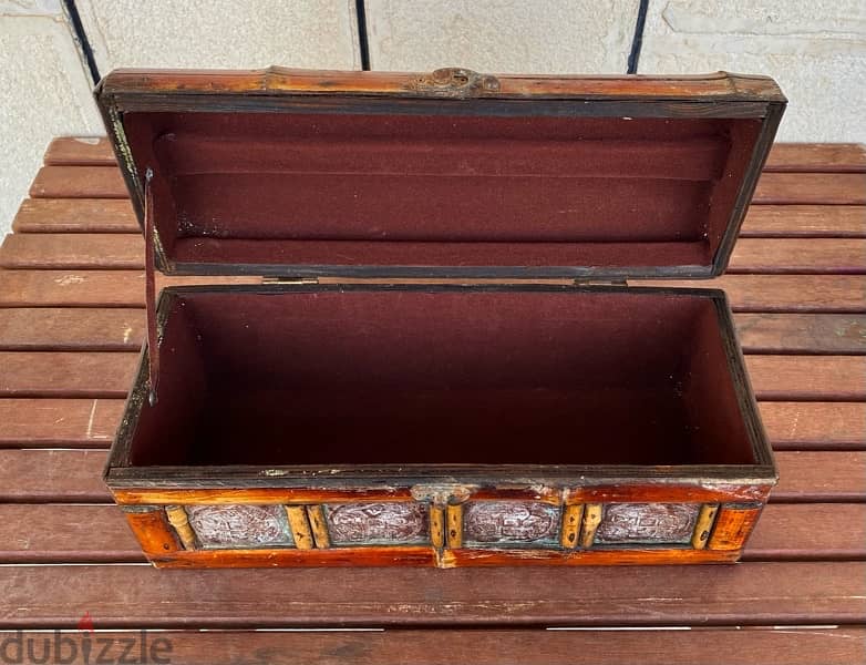 Vintage Handmade Wooden Box 9