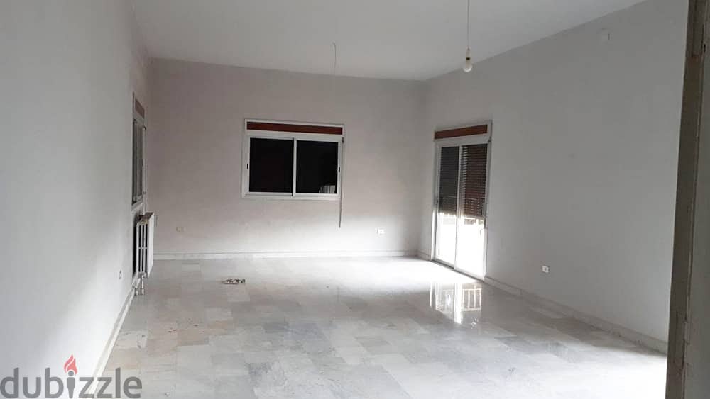 L01529-Old House For Sale In Kfarhata Al Koura With Spacious Land 4