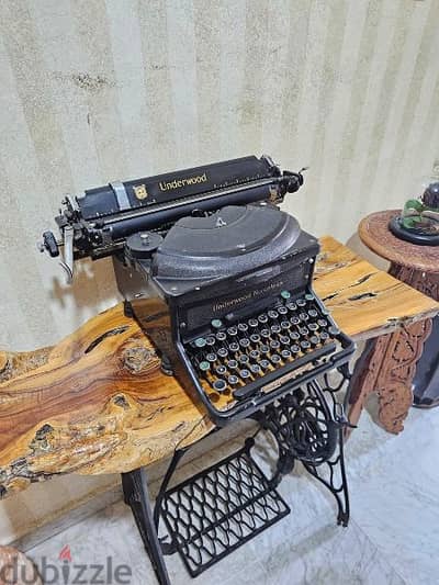 Underwood noiseless typewriter