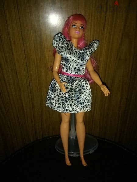 PRINCESS ADVENTURE CURVY Barbie as new doll 2020 pink hair +shoes=15$ 4