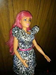PRINCESS ADVENTURE CURVY Barbie as new doll 2020 pink hair +shoes=15$