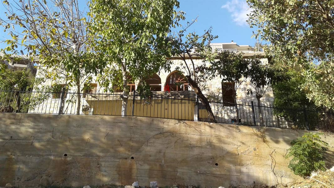 L01154-Spacious Old House For Sale In Sfayle Baabdat 5