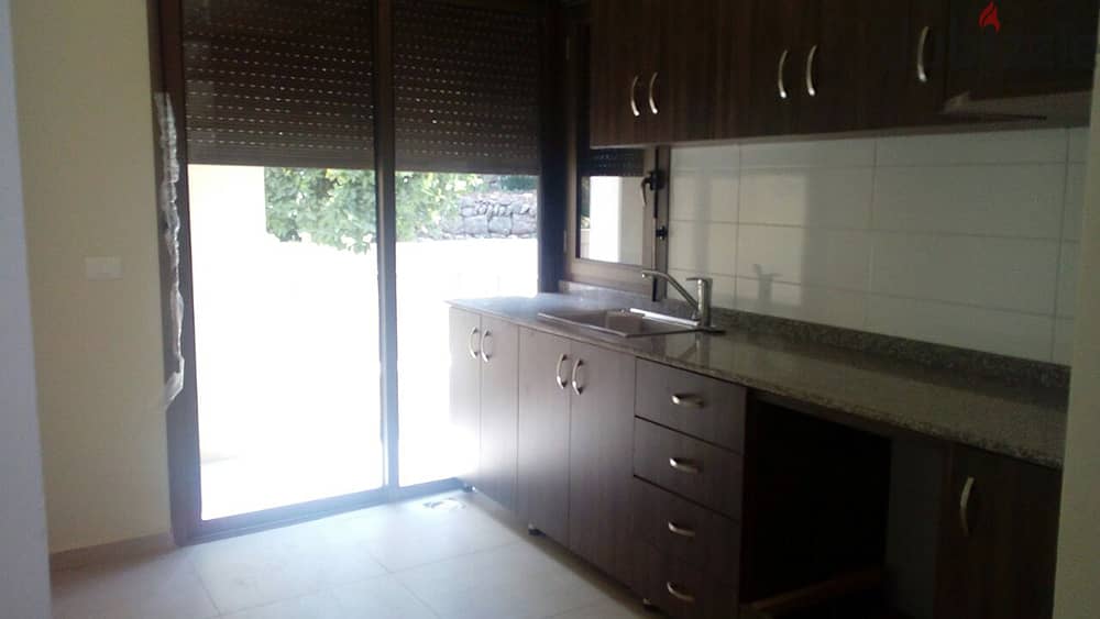 L00818-Deluxe New Apartment For Sale in Qornet El Hamra Metn with View 2