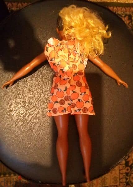 Barbie KIM FASHIONISTAS ZIG ZAG CURVY Mattel 2018 great AA doll=15$ 8