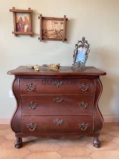 antique chest of drawers 0