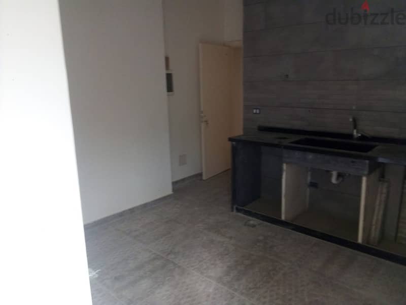 3rd floor apartment in Bleibel Sea and mountain view 2