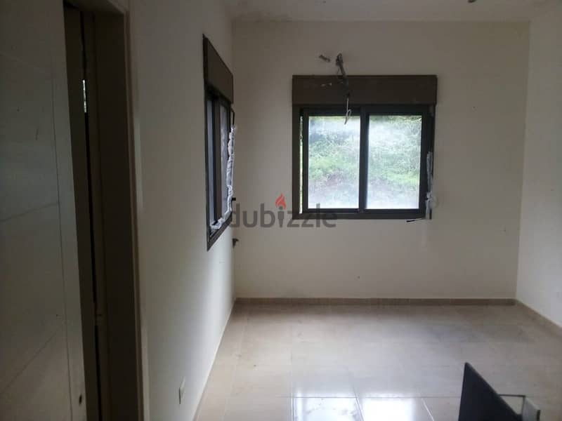 3rd floor apartment in Bleibel Sea and mountain view 3