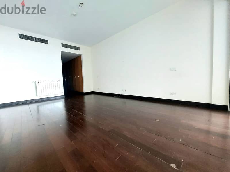 RA23-3159 Spacious apartment in Downtown is for rent, $ 400m, $ 3333 6
