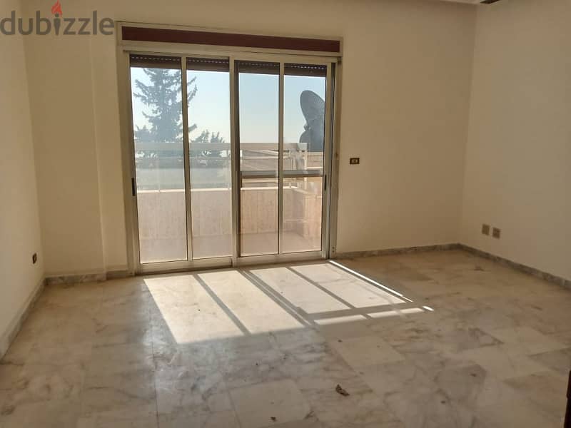 ksara apartment for sale with two terraces 130 sqm Ref#5881 2
