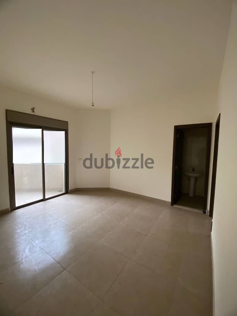 Penthouse ZOUK GOOD LOCATION (300Sq) with Terrace & View , (ZM-149) 2