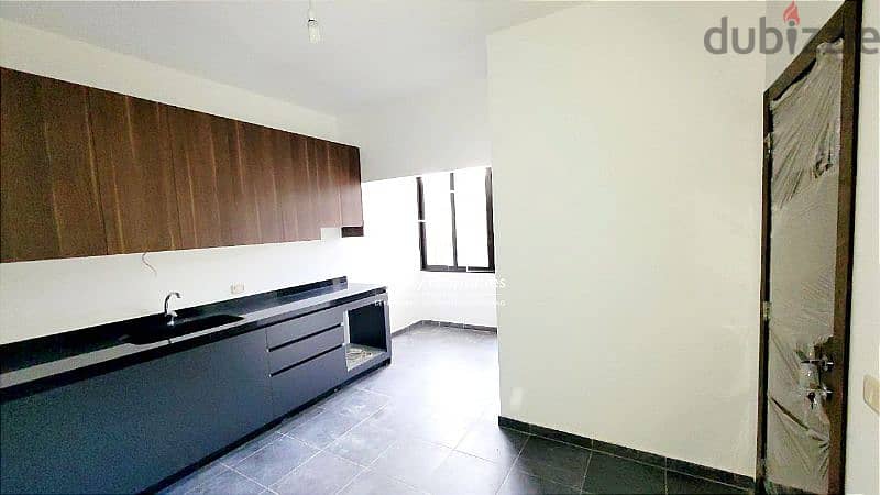 Apartment 200m² + Terrace For SALE In Amchit - شقة للبيع #PZ 3