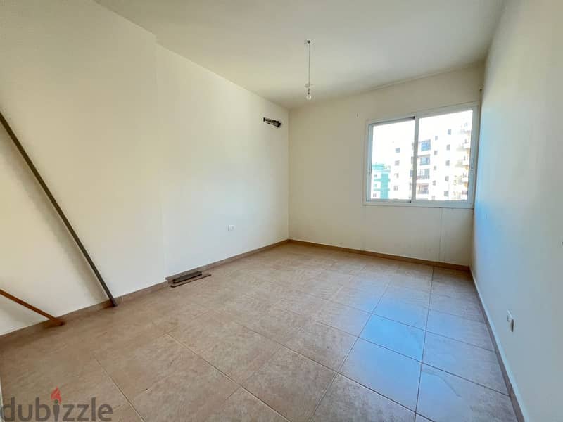 Decorated 137 m2 apartment + mountain/sea view for sale in Jbeil Town 4