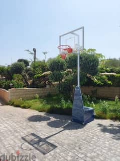 basketball stand 0