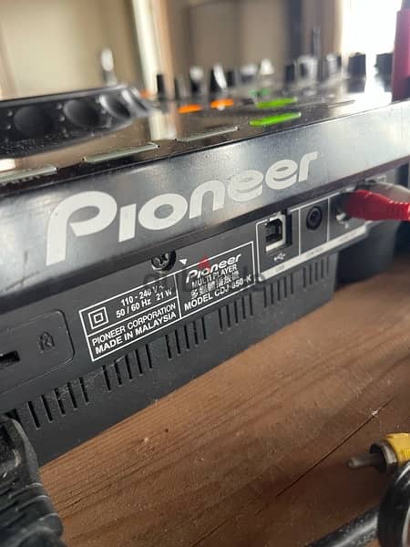 pioneer CDJ 850 (2 players) + mixer DJM 800 - perfect condition!! 3