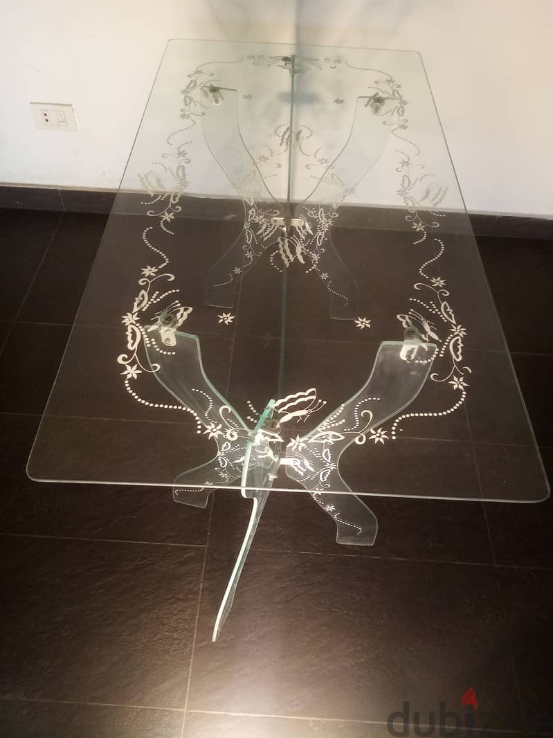 Hand graved glass table special price 60$ 6