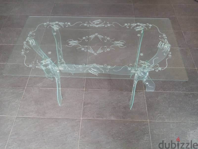 Hand graved glass table special price 60$ 8