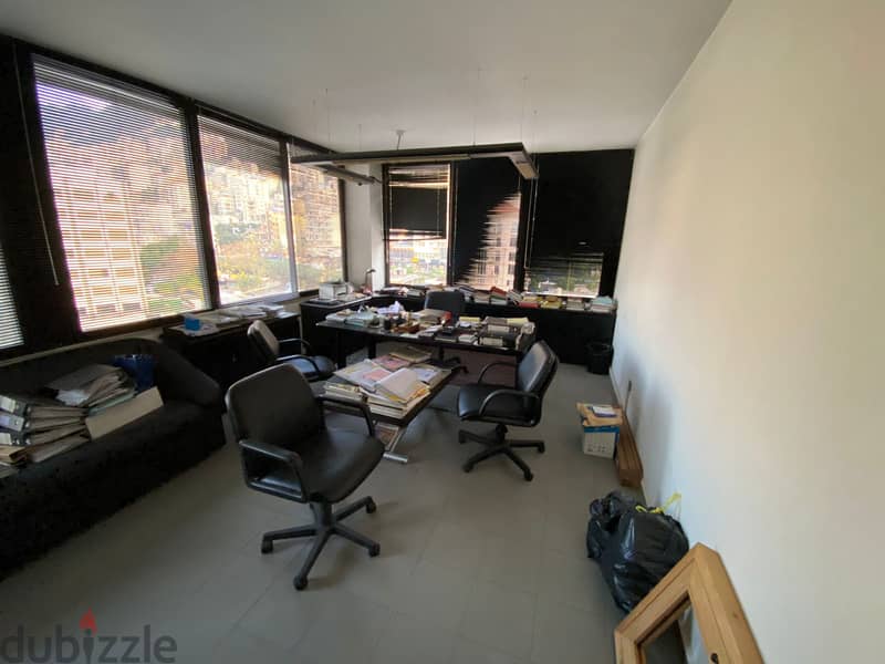RWK233CM - Office For Rent in Jounieh - مكتب للإيجار في جونيه 3