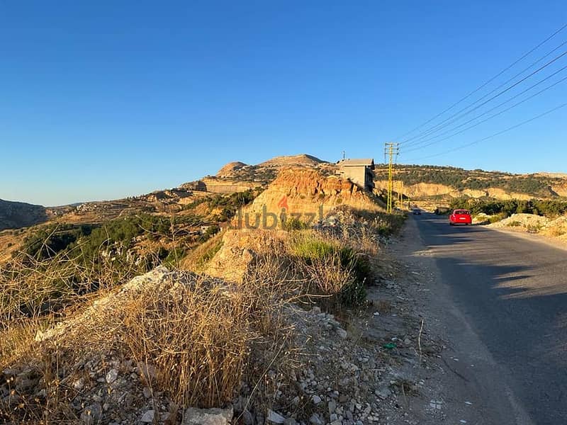 A 5010 m2 land+open view for sale in Mayrouba- أرض للبيع في ميروبا 1