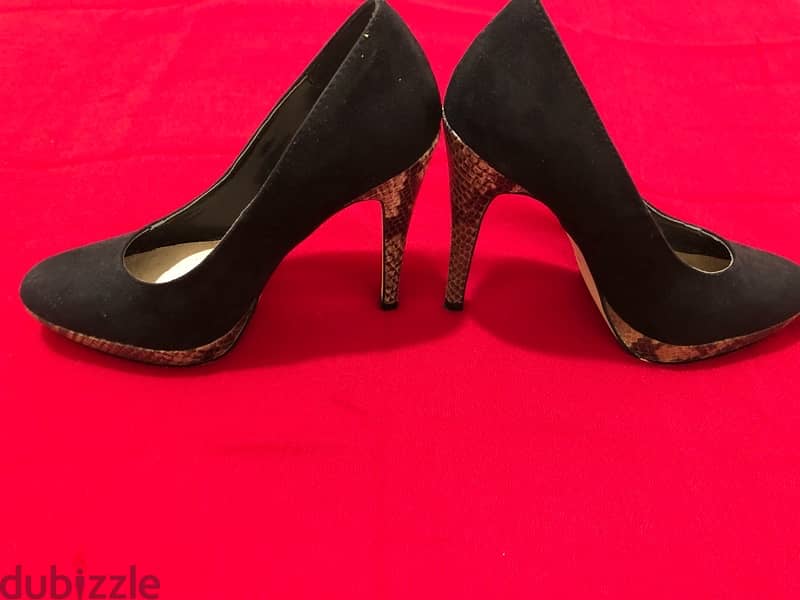 Shoes, black & serpent, size 37 1