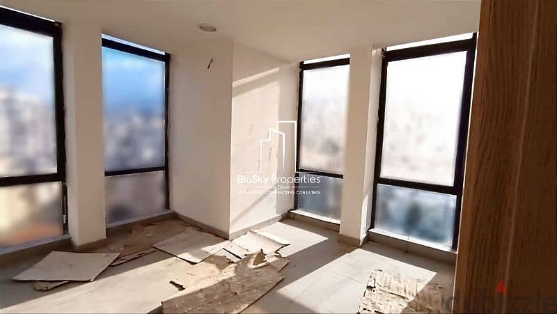 Office 223m² 5 Rooms For RENT In Baouchrieh - مكتب للأجار #DB 8