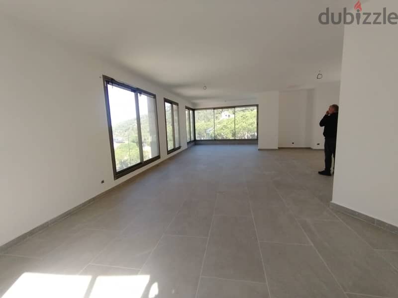 300m2 apartment+150m2 garden+open mountain view for sale in Mar Chaaya 5